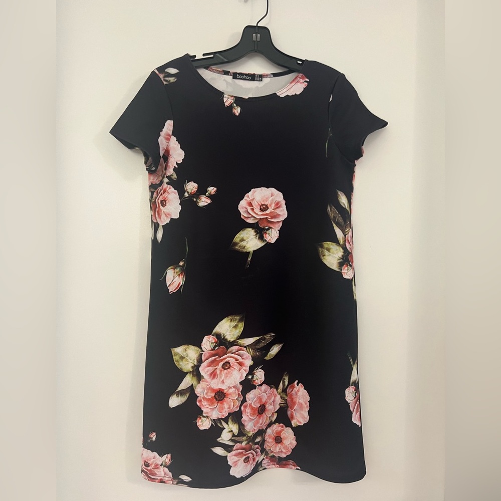 Boohoo floral t shirt dress